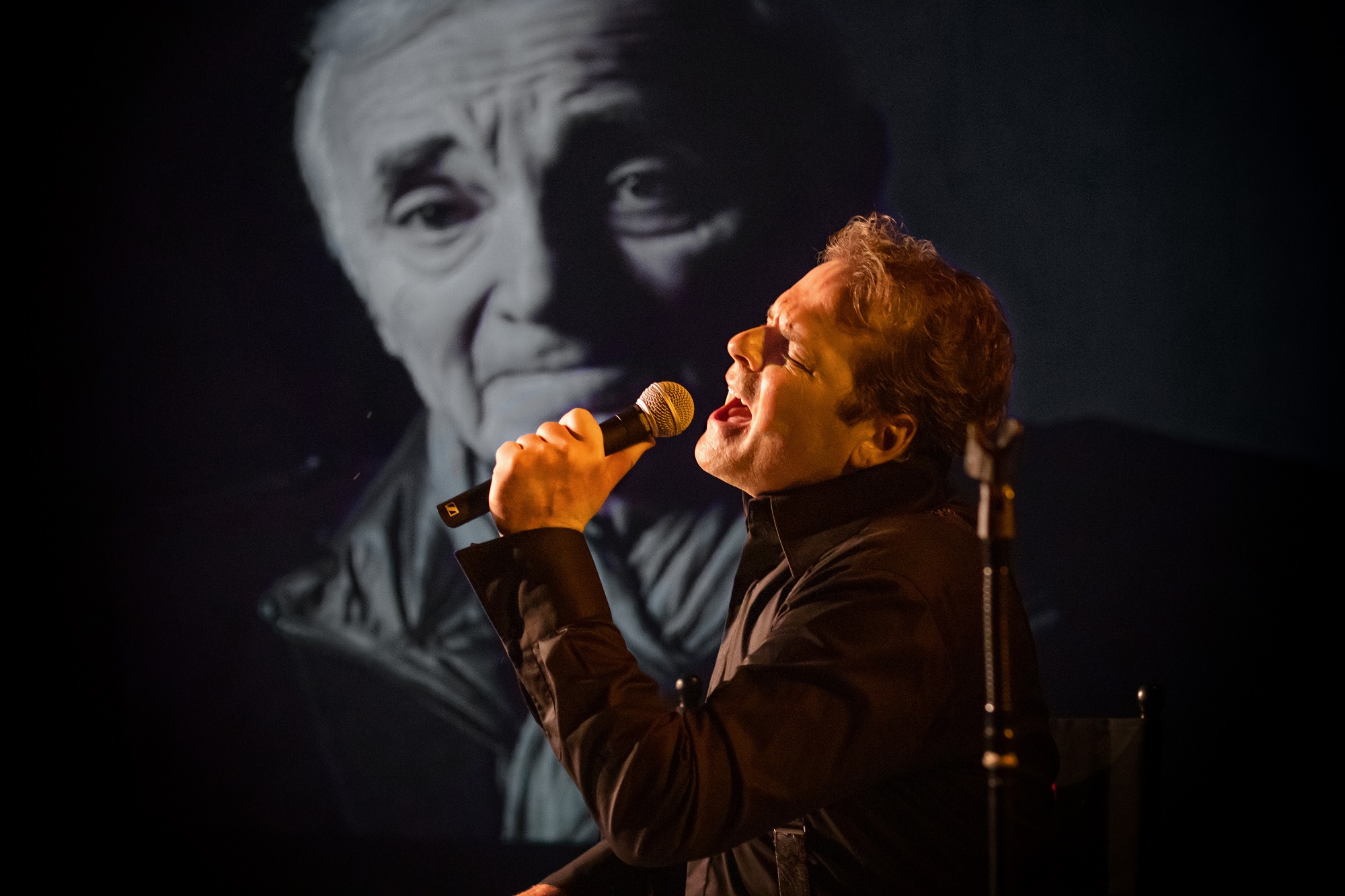 Stephan Hippe // 100 Jahre Aznavour – Charles und wie er die Welt sah